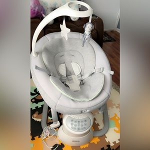 Graco, Soothe My Way Swing con balancín extraíble